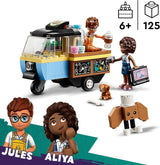 LEGO Friends Rolling Café Piccolo giocattolo da forno per bambini, regalo per ragazze e ragazzi dai 6 anni, giocattolo educativo con Aliya, Jules e Aira il cane 42606 Set da costruzione Beuche den LEGO-Store