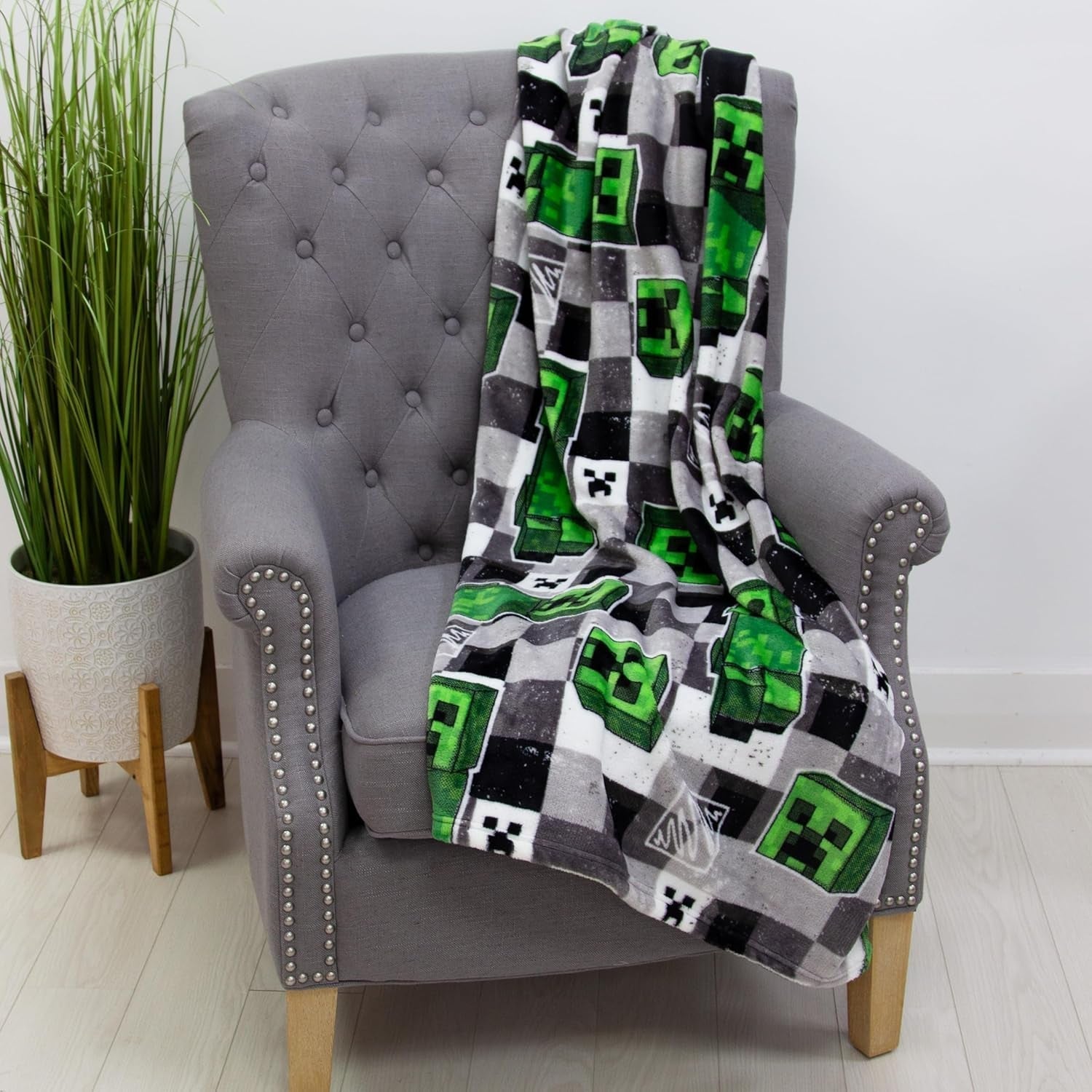 Coperta in pile ufficiale Minecraft World dei personaggi | Design Scribble reversibile su 2 lati, coperta super morbida e calda. Letti e coperte Besuche den Character World-Store