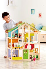 Casa delle bambole Hape Four Seasons - pluripremiata casa delle bambole in legno a tre piani con mobili, accessori, scale scorrevoli e tetto reversibile per tutte le stagioni, per bambini dai 3 anni in su