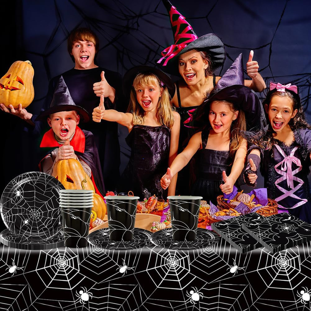 Set di posate di carta Halloween Spider da 49 pezzi, comprensivo di piatti, tovaglioli, bicchieri e tovaglia. Set stoviglie nero con piatti dessert, tovaglioli e bicchieri.