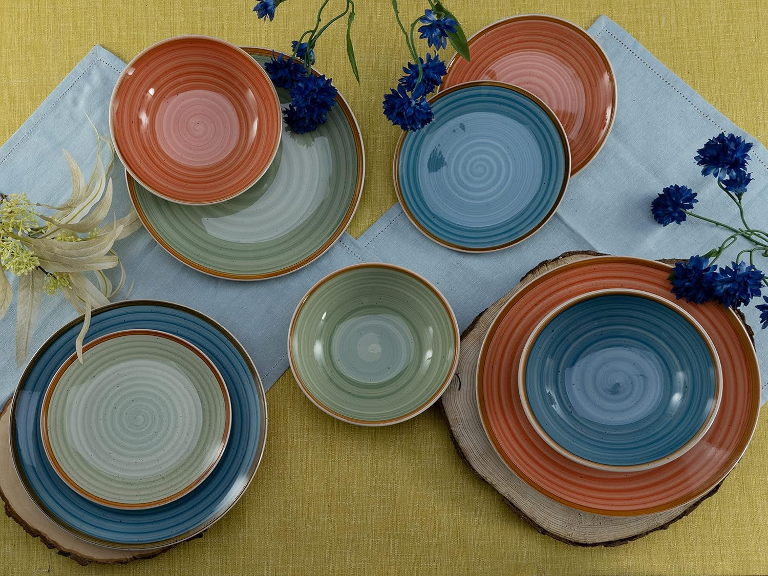 CreaTable, 22851, serie COUNTRY, set di stoviglie da 24 pezzi per 6 persone, servizio combinato in porcellana, lavabile in lavastoviglie e adatto al microonde, produzione di qualità