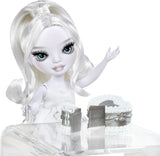 Rainbow High Shadow High Girl's Night Doll - Natasha Zima - bambola fashion da 28 cm nei toni del grigio, capelli bianchi e vestito argento con accessori e pettine - Per collezionisti e bambini dai 6 anni in su