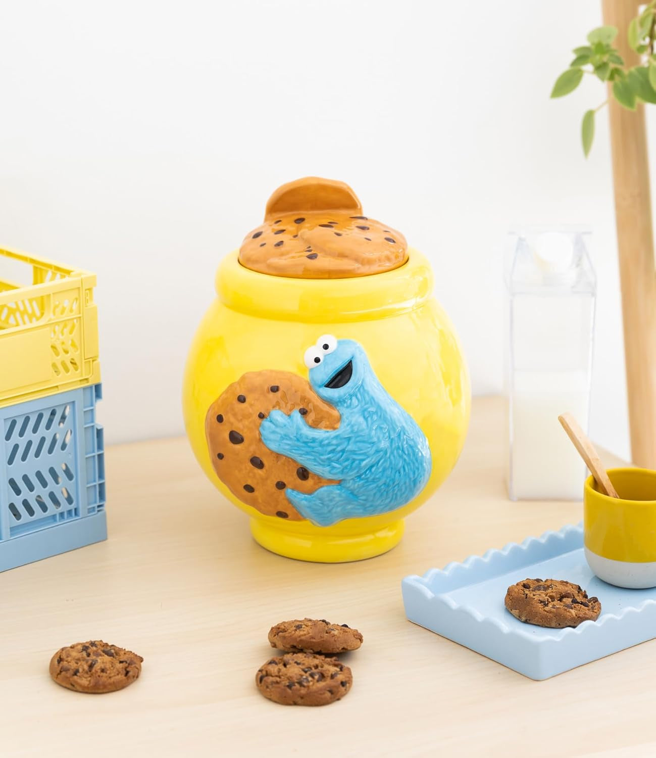 Grupo Erik Barattolo per biscotti in ceramica Sesame Street Cookie Monster - Barattolo per biscotti con coperchio Grande 21,0 x 27,0 x 22,0 cm Barattolo con coperchio Merchandise ufficiale Sesame Street Scatole per alimenti Naty Shop