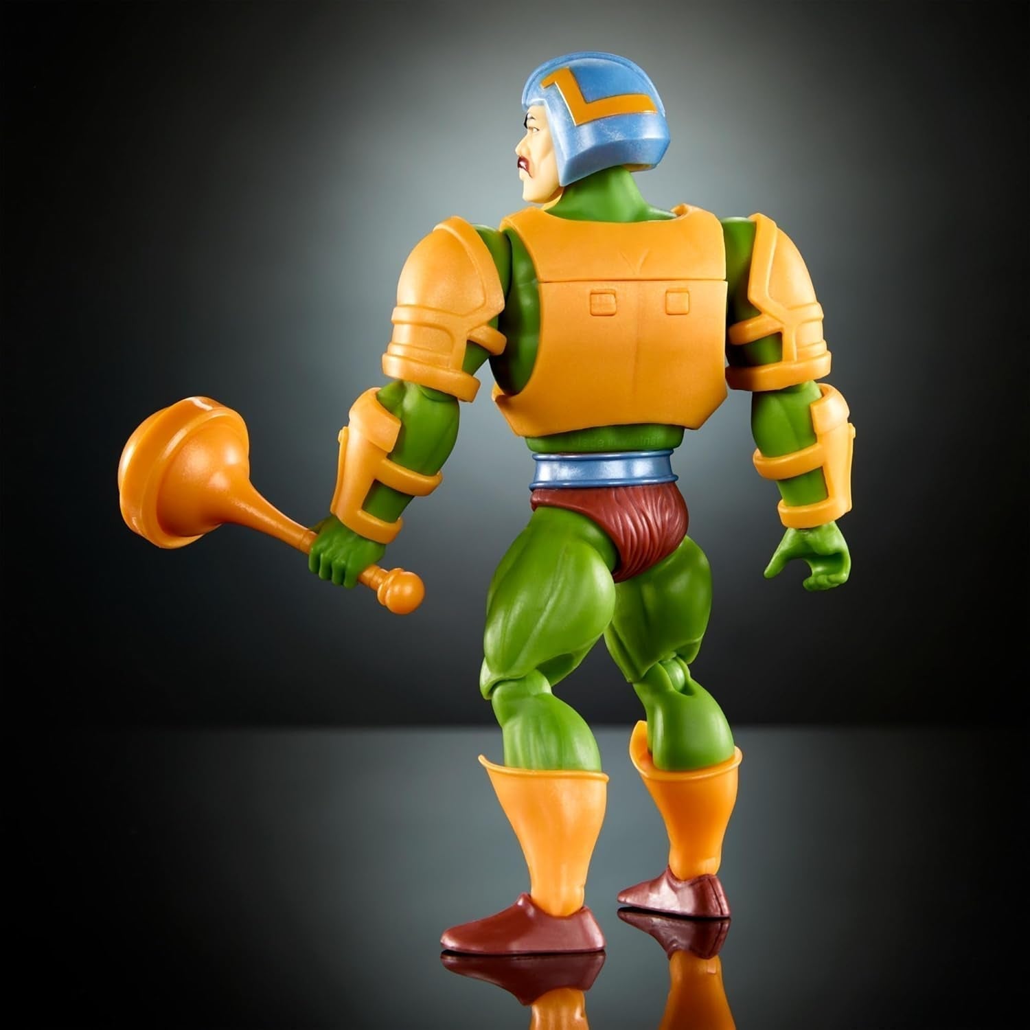 Giocattolo di Masters of the Universe Origins, action figure di Man-At-Arms Duncan della collezione Cartoon, altezza ca. 14 cm, eroe con armatura rimovibile e accessori, Action figures HYD25 Naty Shop