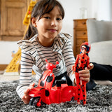 Bandai - Miraculous Ladybug - Miraculous Switch'n Go Scooter + Bambola articolata Ladybug Lucky Charm da 26 cm - P50668