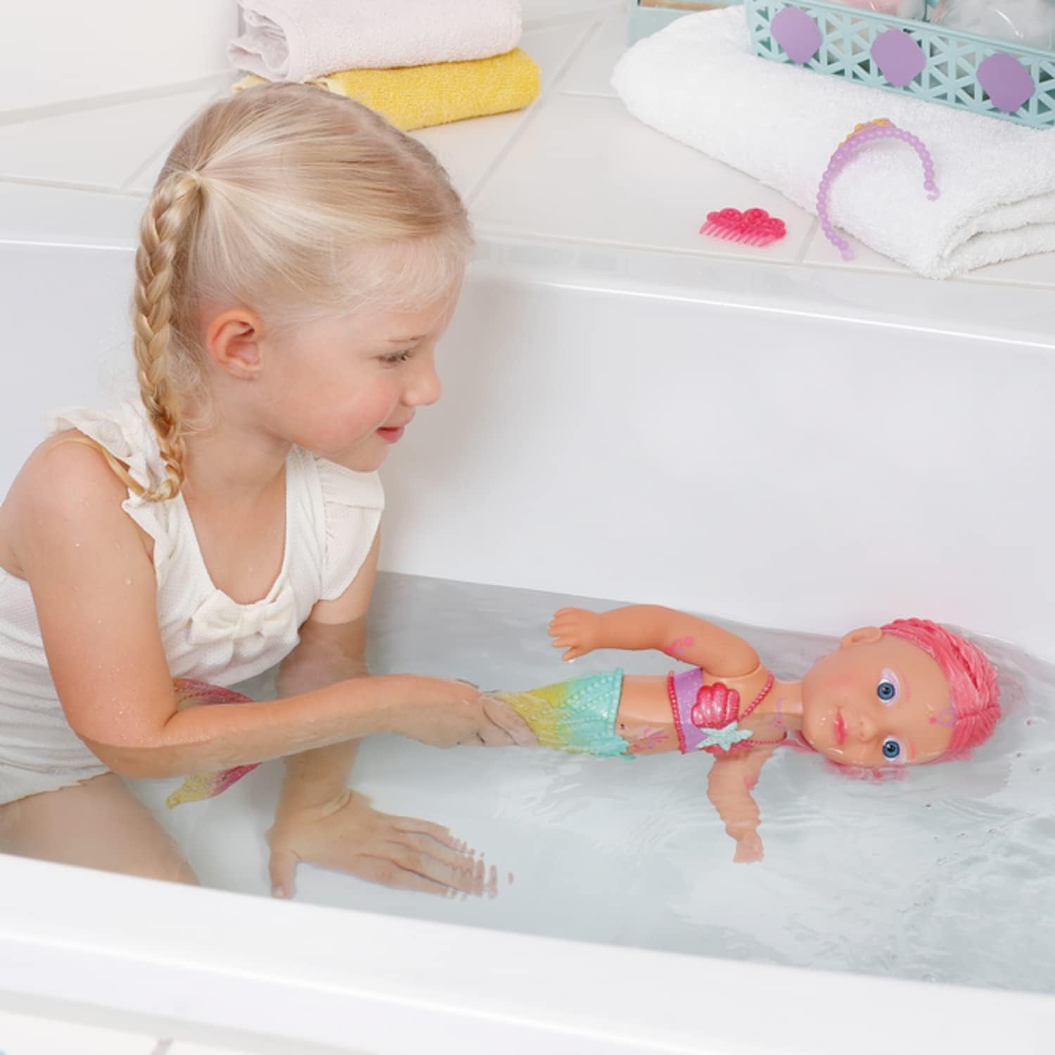 BABY Born Little Sister Sirena 46 cm Bambola sirena impermeabile con capelli lunghi e pinna glitterata mobile, incl. diadema e pettine, 833681 Zapf Creation Dolls Naty Shop