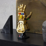 LEGO 76191 Marvel Super Heroes Guanto dell'Infinito Guanto dell'Avengers Thanos Set di modellismo per adulti Articolo per i fan Regalo per uomini Donne Lei Lui Set di costruzione Besuche den LEGO-Store
