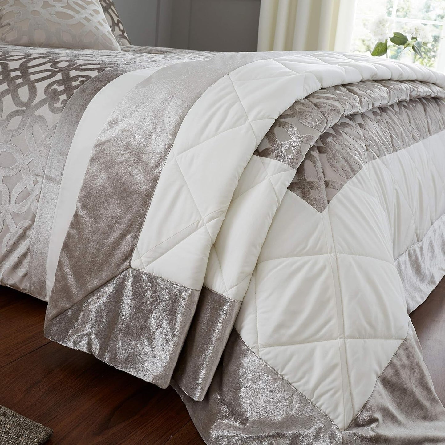 Catherine Lansfield Velluto a taglio reticolare, Naturale, copriletto - 220X230Cm Letti e coperte Catherine Lansfield Copriletto 220X230Cm