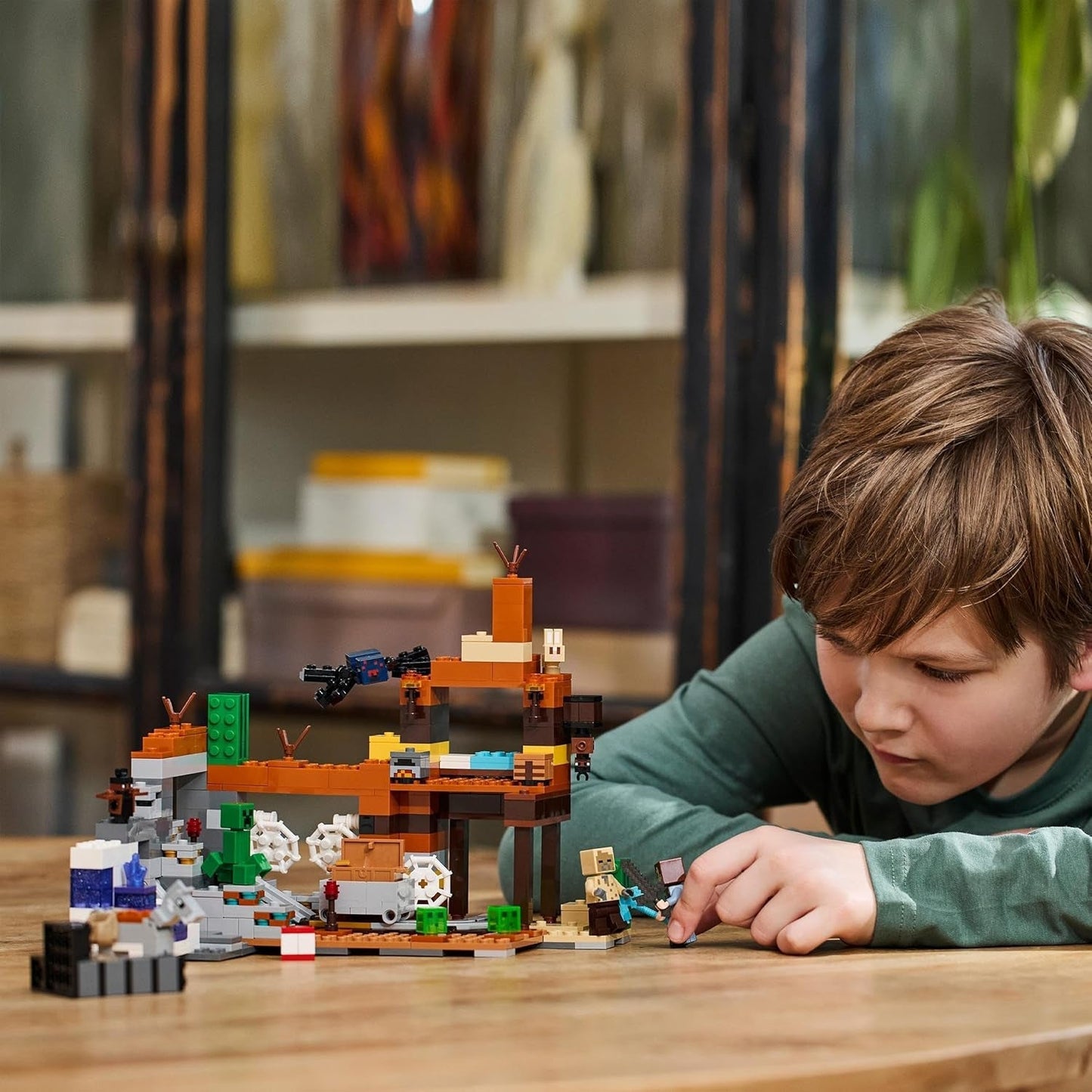 LEGO Minecraft Badlands Mine Videogioco Set di giocattoli minerari per ragazzi e ragazze dagli 8 anni in su Divertimento in mattoncini da costruzione Set avventura Regalo di compleanno 21263 Set da costruzione Besuche den LEGO-Store