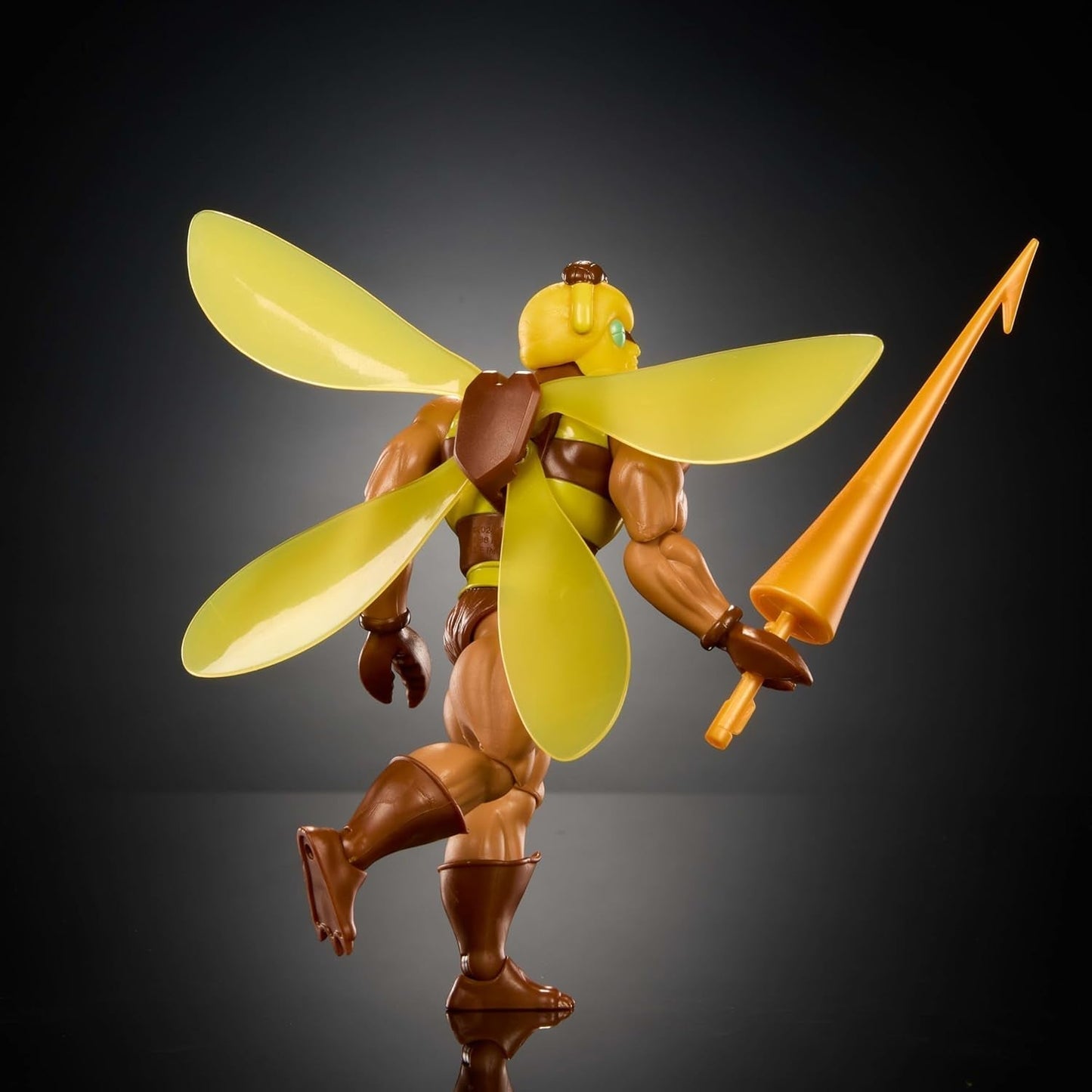 Masters of the Universe Origins Action Figure Buzz-Off dalla collezione cartoon, alta circa 14 cm, da TV anni 80, Bee Leader con ali e occhiali con Javelin, JBM88 Action figures Naty Shop
