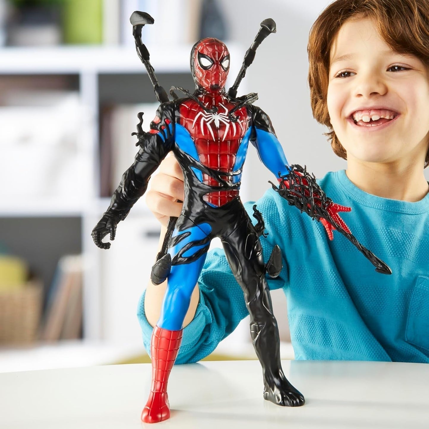 Marvel Spider-Man Venomversus Spider-Man Color Changer Action Figure con Accessori Action figures Naty Shop