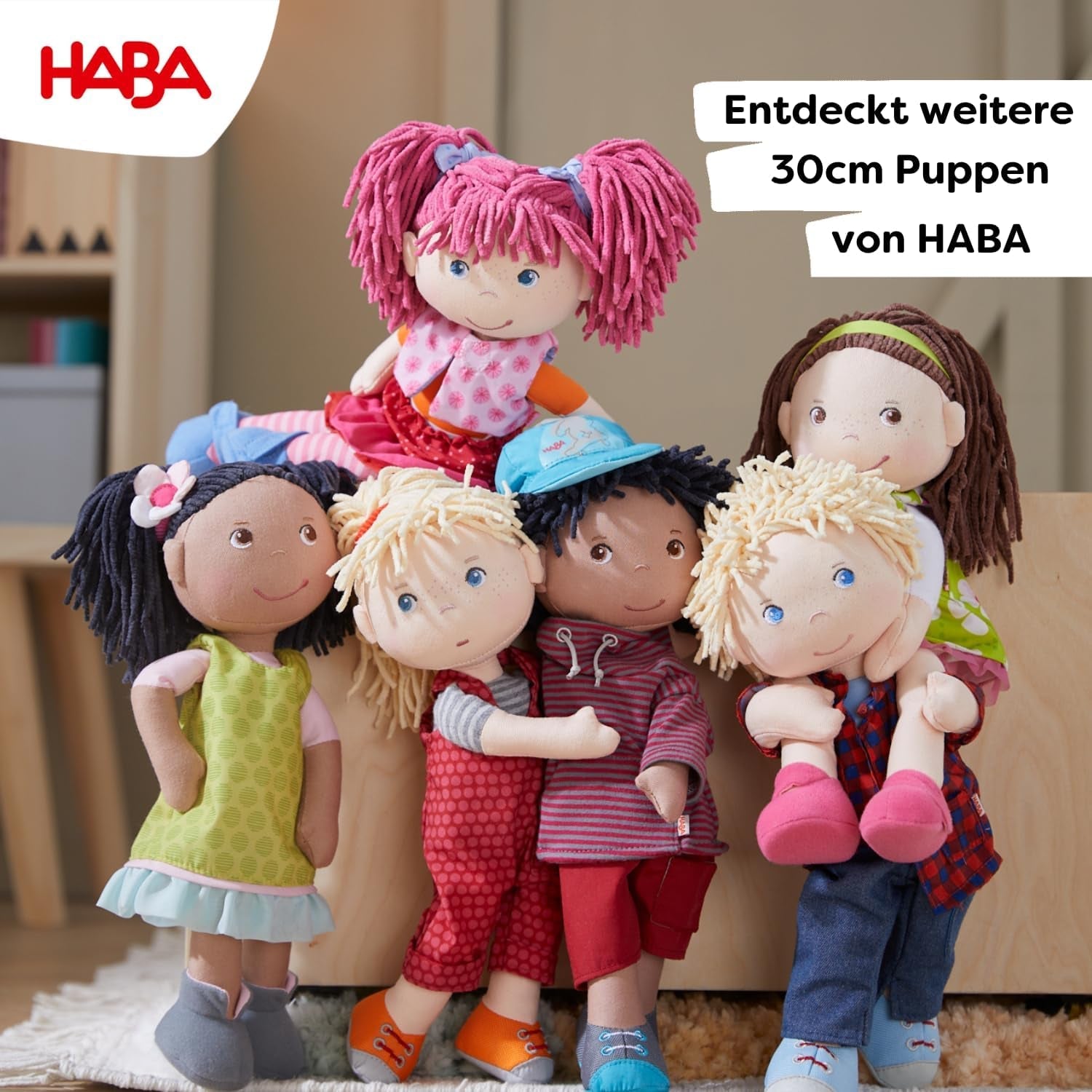 Bambola HABA Lily Lou - Bambola di stoffa morbida da 18 mesi - 30 cm con vestiti e capelli - Compagna di giochi ideale per i bambini piccoli - 1302842001