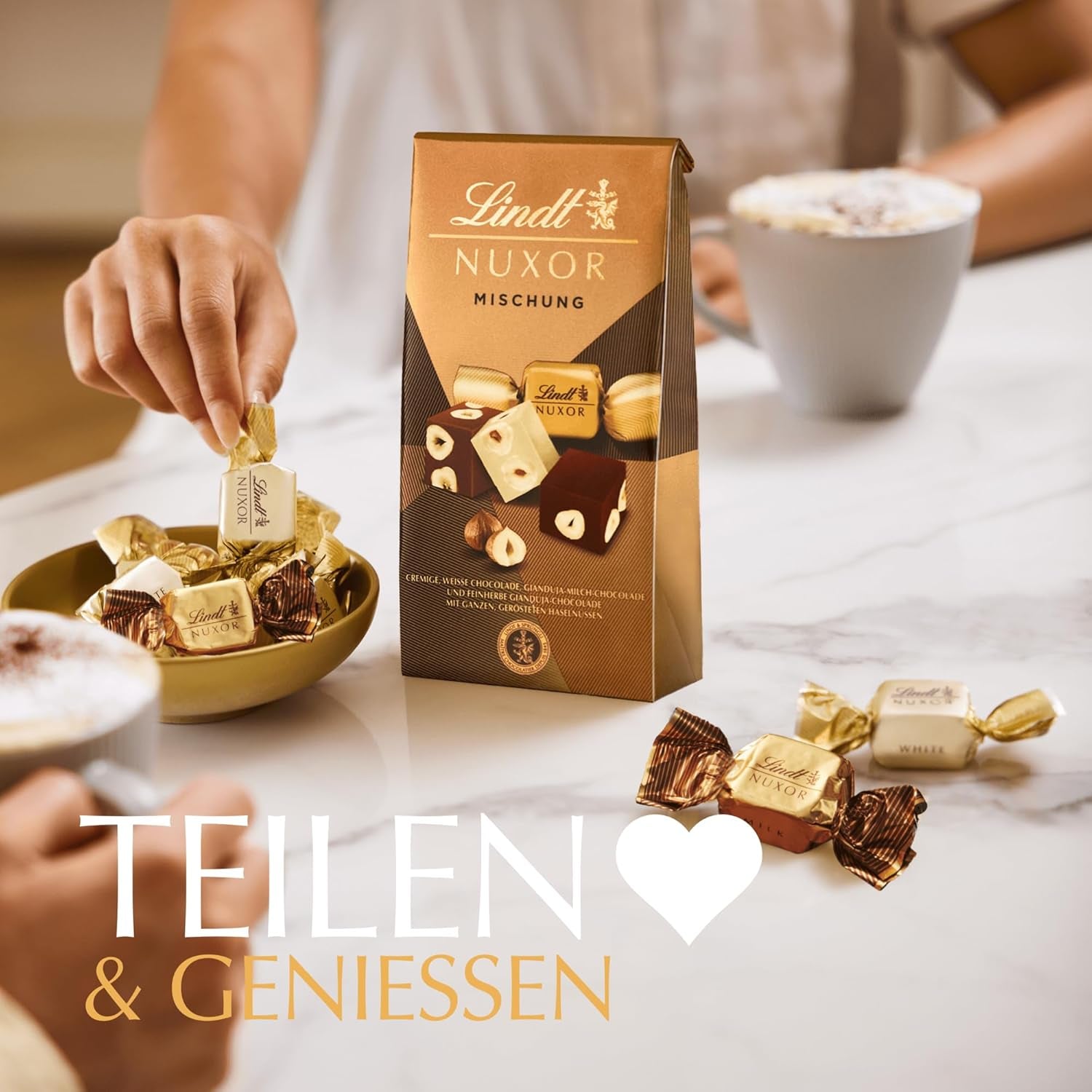 Cioccolata Lindt | Miscela per borsa NUXOR | 103g| Cubi Cremosi di Cioccolato Gianduja in Tre Assortimenti con Nocciole Intere Tostate | Regalo di cioccolato