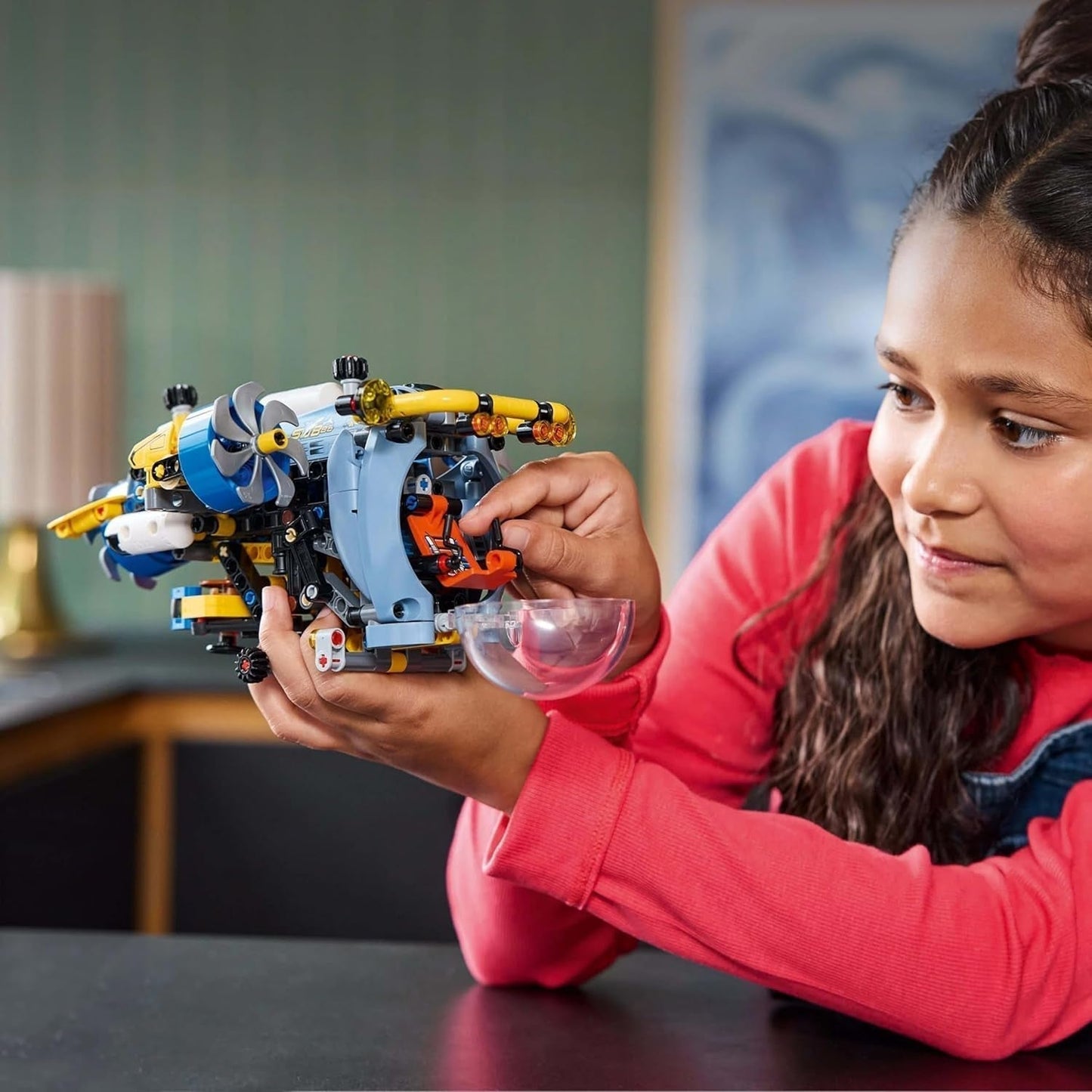 LEGO Technic Sottomarino Esploratore degli abissi Giocattolo da costruzione per bambini di 9 anni Ragazzi e ragazze Idee regalo di compleanno creative Veicolo costruibile con eliche rotanti 42201 Set di costruzione Acquista il negozio LEGO