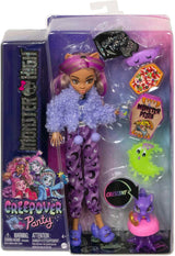 MONSTER HIGH Accessori per bambole e pigiama party, bambola Clawdeen Lupo con gatto domestico, mezzaluna, festa Creepover, HKY67