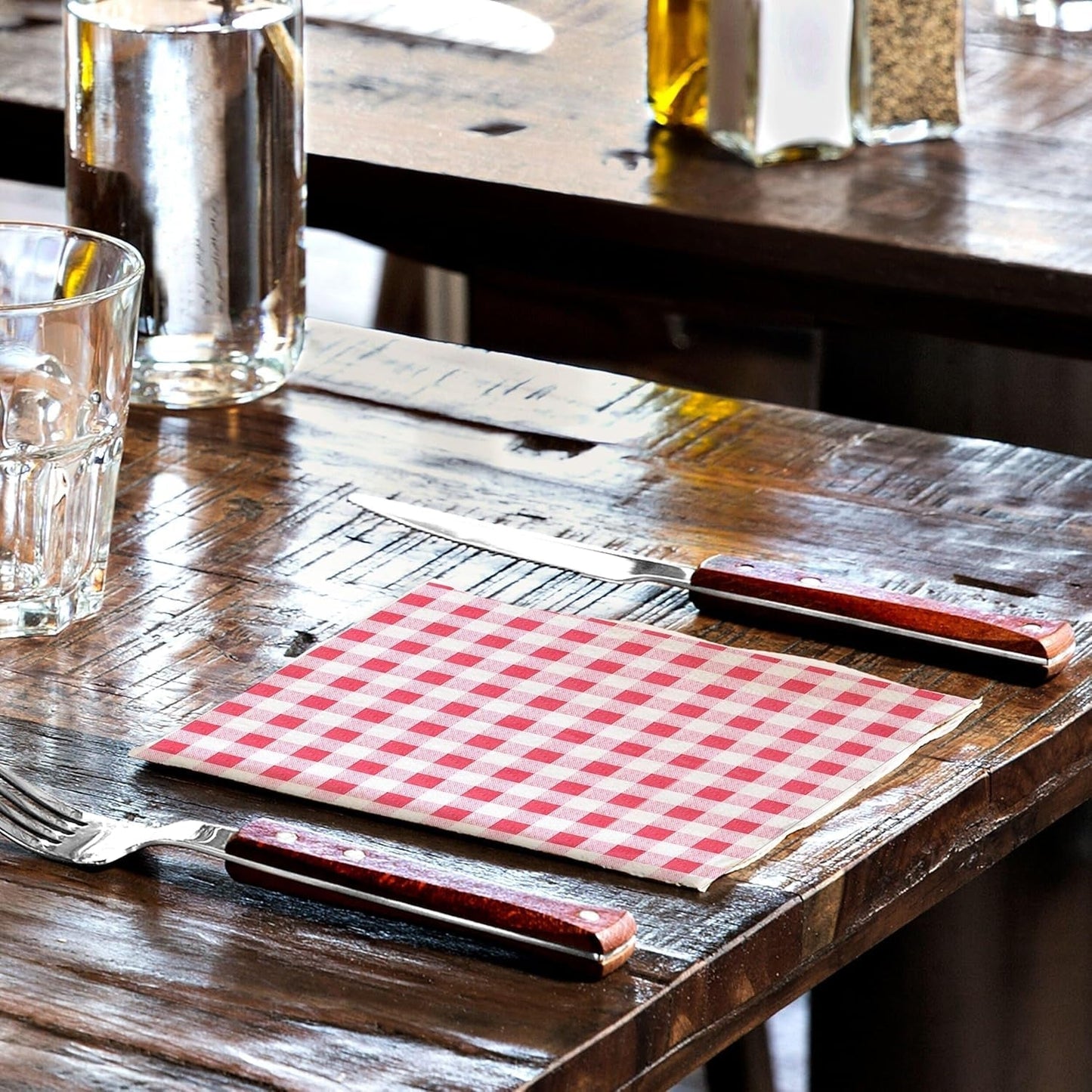 Tork Tovagliolo Lunch Bistrored, 1/4 volte, 1 velo, 33 cm × 33 cm, 8 × 400 tovaglioli, 509359