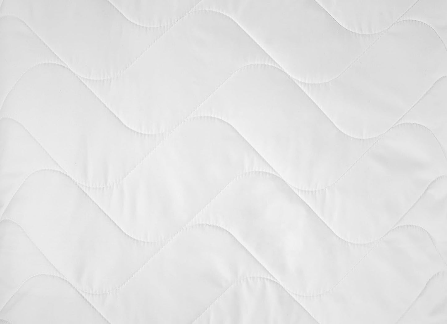 Cuscino Traumnacht Topcool, Con fibre funzionali traspiranti, 80 X 80 Cm, Certificato Oeko-Tex, Prodotto secondo lo standard di qualità tedesco Naty Shop cuscini standard