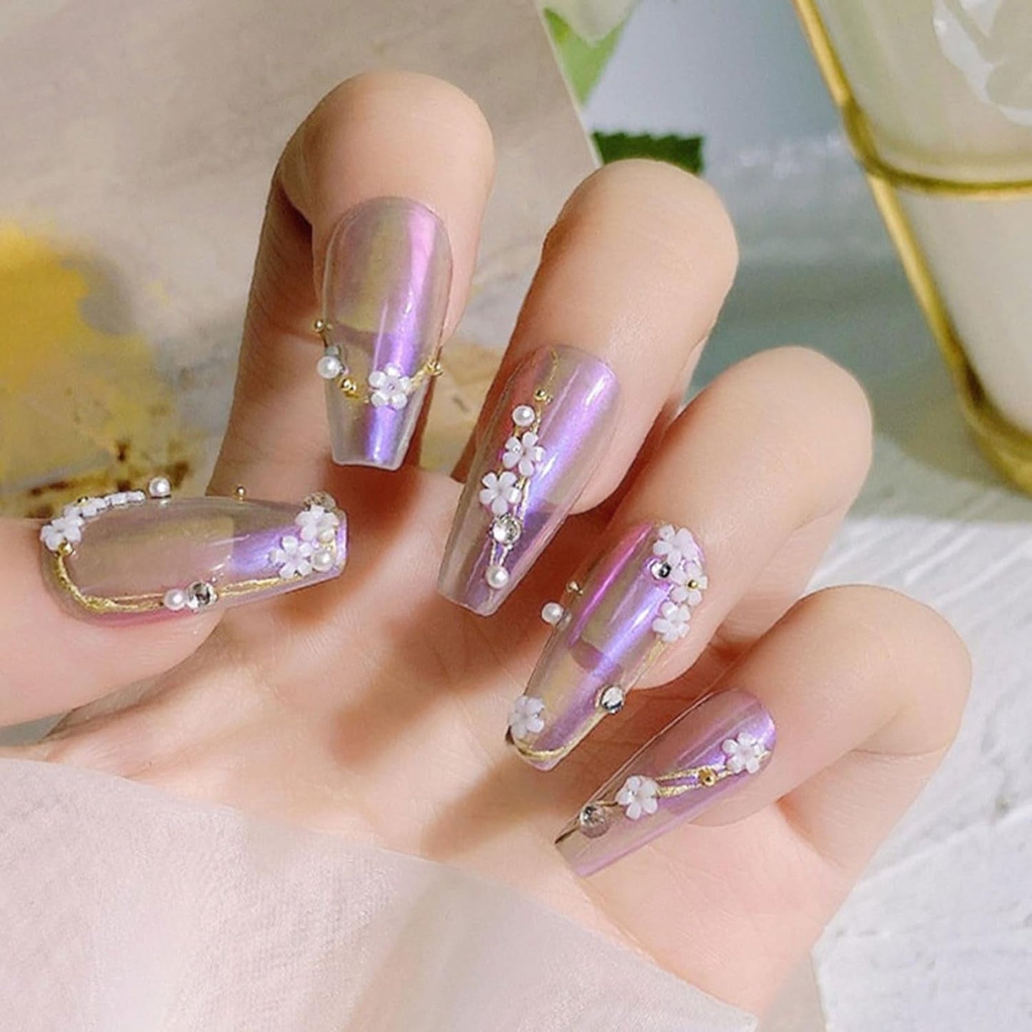 Ciondoli per unghie con fiori 3D, 12 griglie con fiori in resina acrilica e pietre per unghie con perline in oro e argento, fiori per unghie in gel, decorazioni floreali per unghie per donne e ragazze, accessori per manicure fai da te
