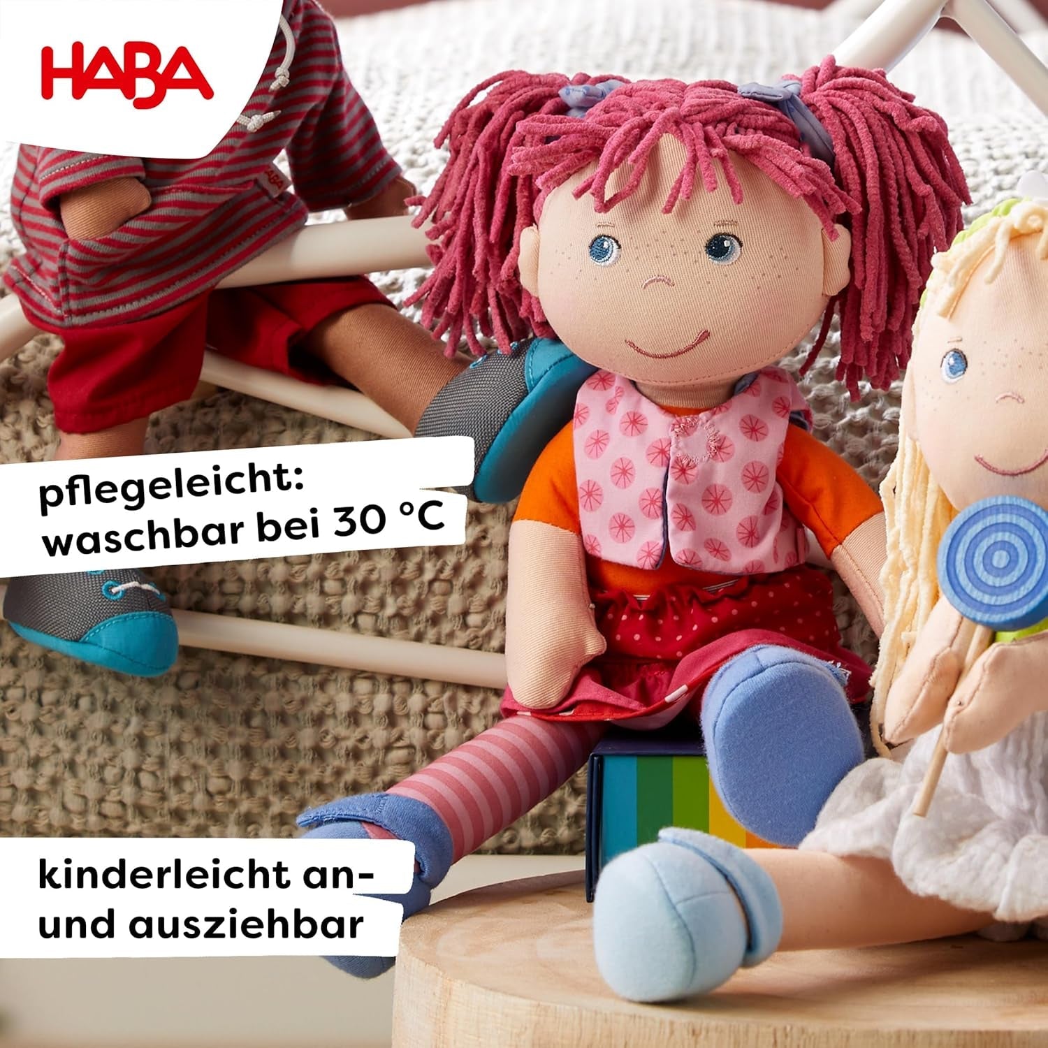 Bambola HABA Lily Lou - Bambola di stoffa morbida da 18 mesi - 30 cm con vestiti e capelli - Compagna di giochi ideale per i bambini piccoli - 1302842001