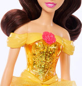 Mattel Disney Princess Giocattolo articolato Belle Fashion Doll con vestiti scintillanti e accessori Regalo ispirato al film Disney per bambini HLW11