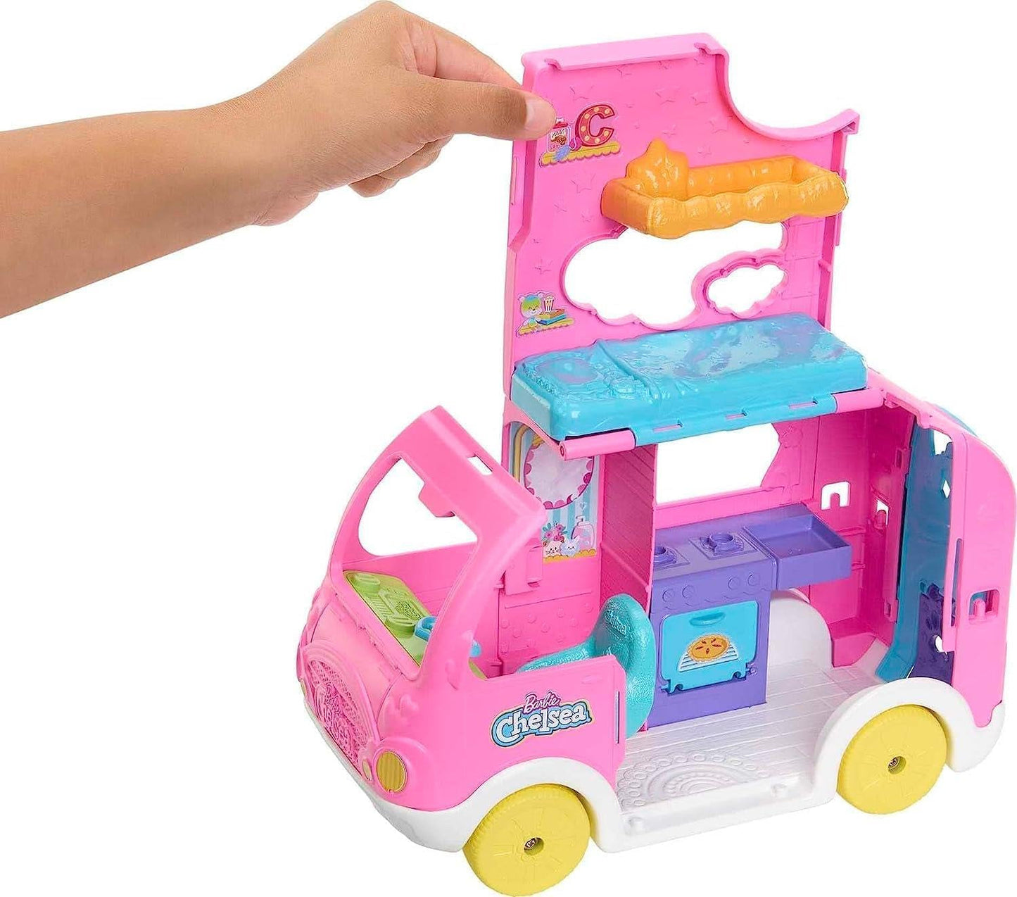 Barbie Chelsea Roulotte 2-in-1 - Veicolo giocattolo con piscina, amaca e zona pranzo per giochi fantasiosi e storie, dai 3 anni in su, HNH90