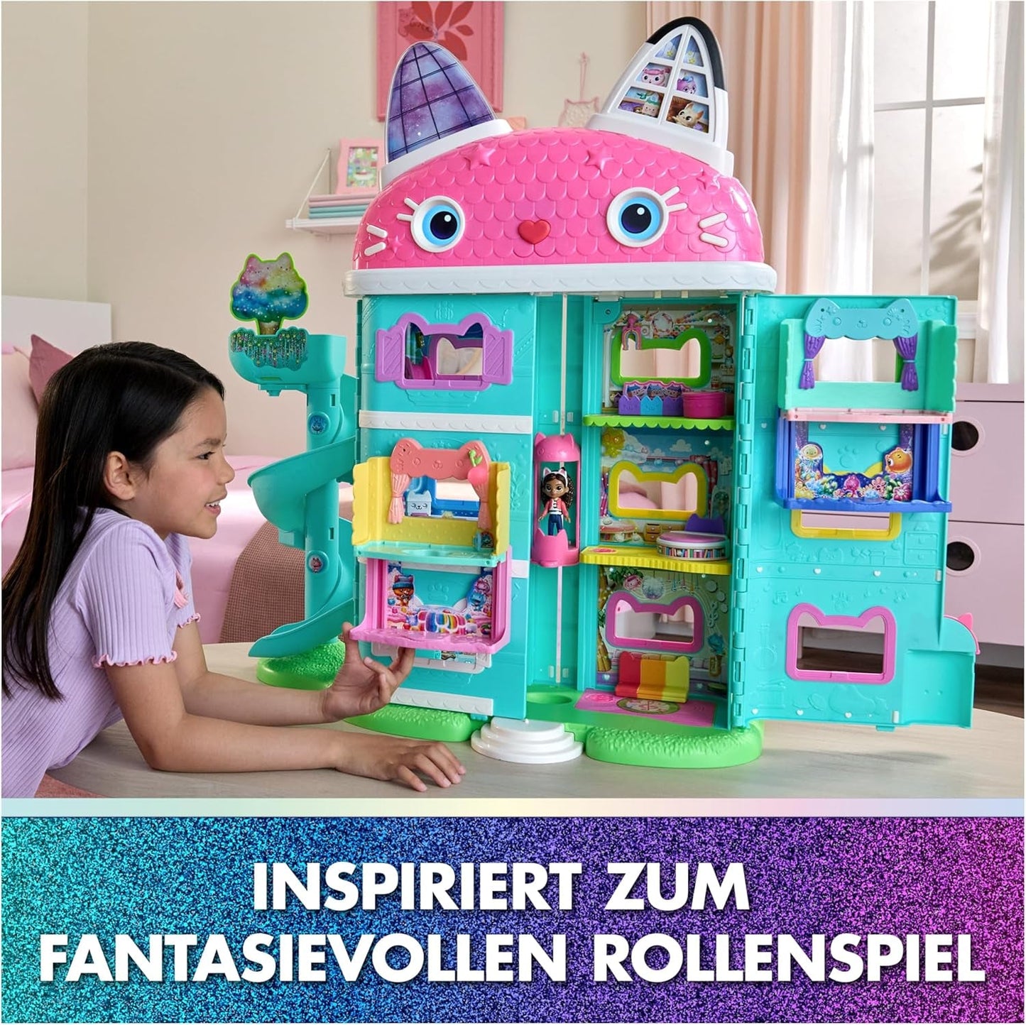 DREAMWORKS GABBY'S DOLLS HOUSE: THE MOVIE - Sala del portale La cucina cosparsa di zucchero di Kuchi con personaggio e accessori, dai 3 anni in su
