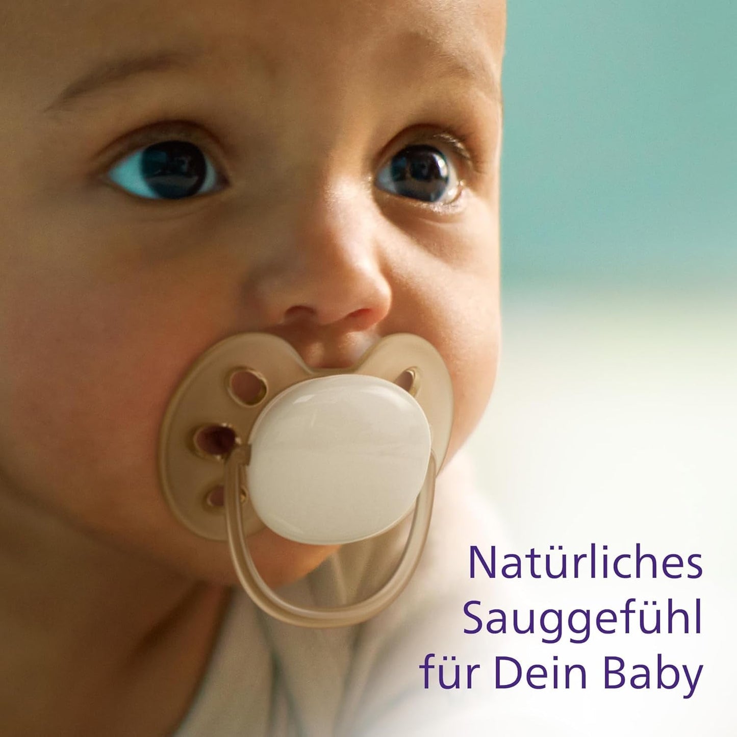 Succhietti ultra morbidi Philips AVENT - confezione da 4 succhietti extra morbidi senza BPA per bambini di età compresa tra 0 e 6 mesi, inclusa custodia per il trasporto e sterilizzazione (modello SCF091/35)