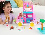 Barbie Chelsea Roulotte 2-in-1 - Veicolo giocattolo con piscina, amaca e zona pranzo per giochi fantasiosi e storie, dai 3 anni in su, HNH90