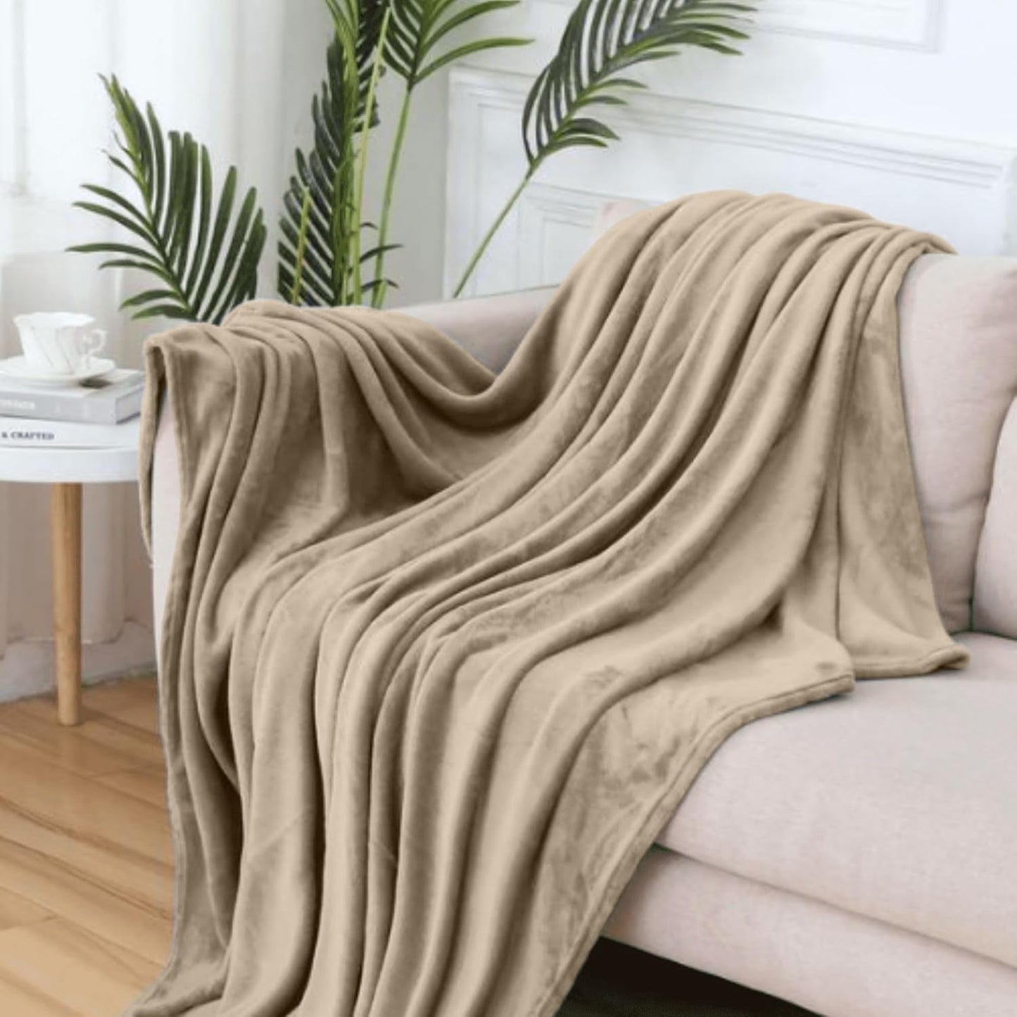 Komfortec soffice coperta, comoda coperta, coperta in pile, certificata Oeko-Tex, super morbida, 150X200 cm, 260 G/M², beige Letti e coperte Besuche den Komfortec-Store