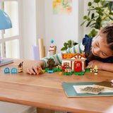 Set LEGO Animal Crossing Nook's Shop e Sophie's House, giocattolo creativo per bambini con 2 mini personaggi della serie di videogiochi, regalo per ragazze e ragazzi a partire da 7 anni 77050 Set da costruzione Besuche den LEGO-Store