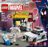 LEGO Marvel Spider-Verse: Miles Morales vs. Spot - Set da gioco supereroe con macchinina - 4 minifigure e minimarket - Regalo per ragazzi e ragazze dai 9 anni in su 76311 Set da costruzione Besuche den LEGO-Store