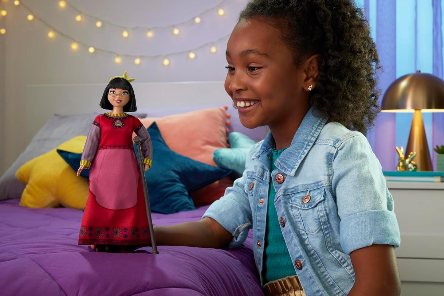 Mattel Disney Wish Dahlia of Rosas bambola e accessori, bambola alla moda articolata, HPX24