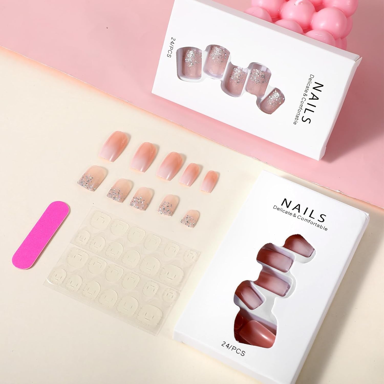 48 pezzi di colla corta sulle unghie 2 stili Unghie francesi corte quadrate con colla per unghie e lima per unghie Unghie finte rosa bianche sfumate per le donne
