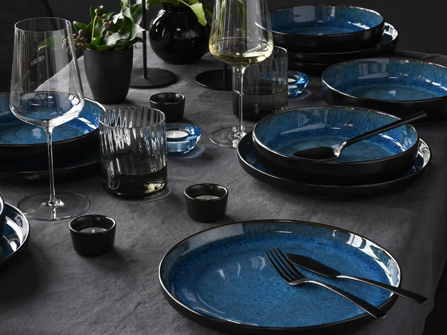 CreaTable, 20149, serie Nordic Fjord Blue, set di stoviglie da 16 pezzi per 4 persone, servizio combinato in porcellana, lavabile in lavastoviglie e adatto al microonde, produzione di qualità