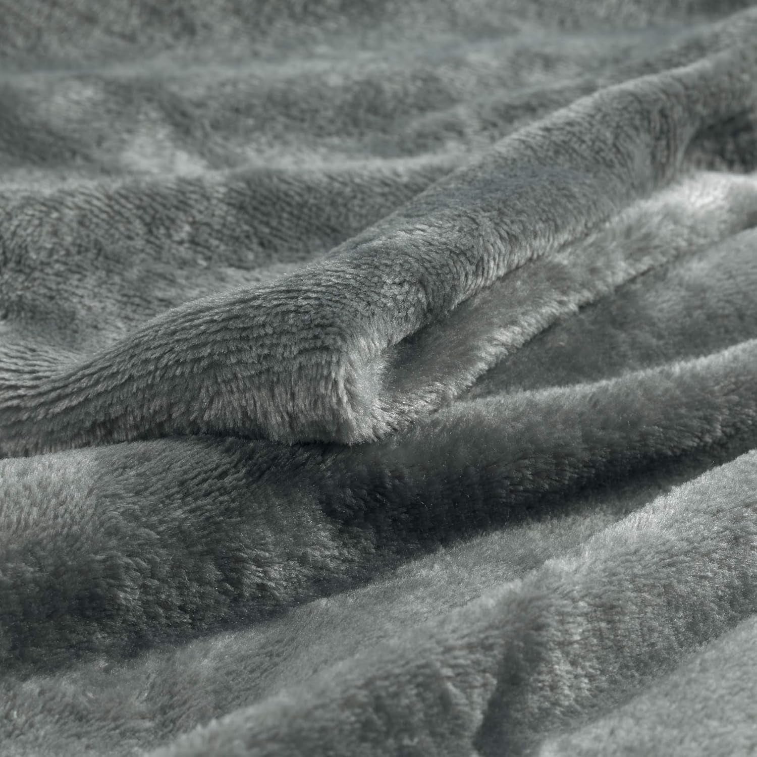 Plaid Douceur D'Intérieur Flanou, Poliestere, Grigio, 125 X 150 Cm Piumini e Trapunte Naty Shop