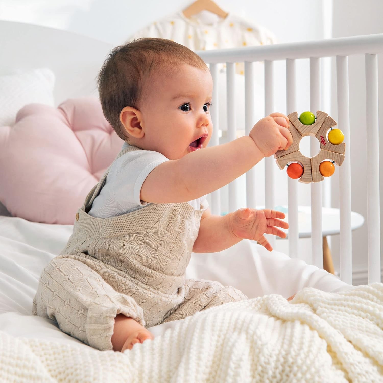 HABA 306692 - Giocattolo di cattura con ruota a sfera, Giocattolo di cattura a partire da 6 mesi, Made in Germany, Colorato Bebe Toys Naty Shop