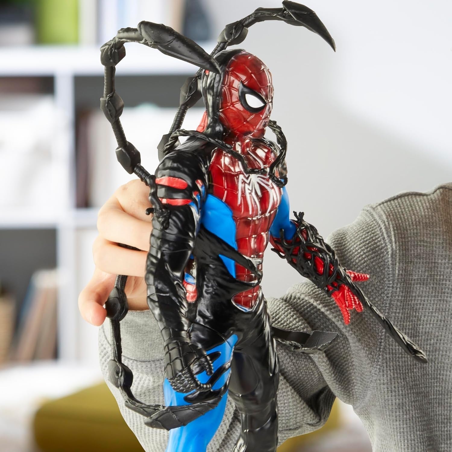 Marvel Spider-Man Venomversus Spider-Man Color Changer Action Figure con Accessori Action figures Naty Shop