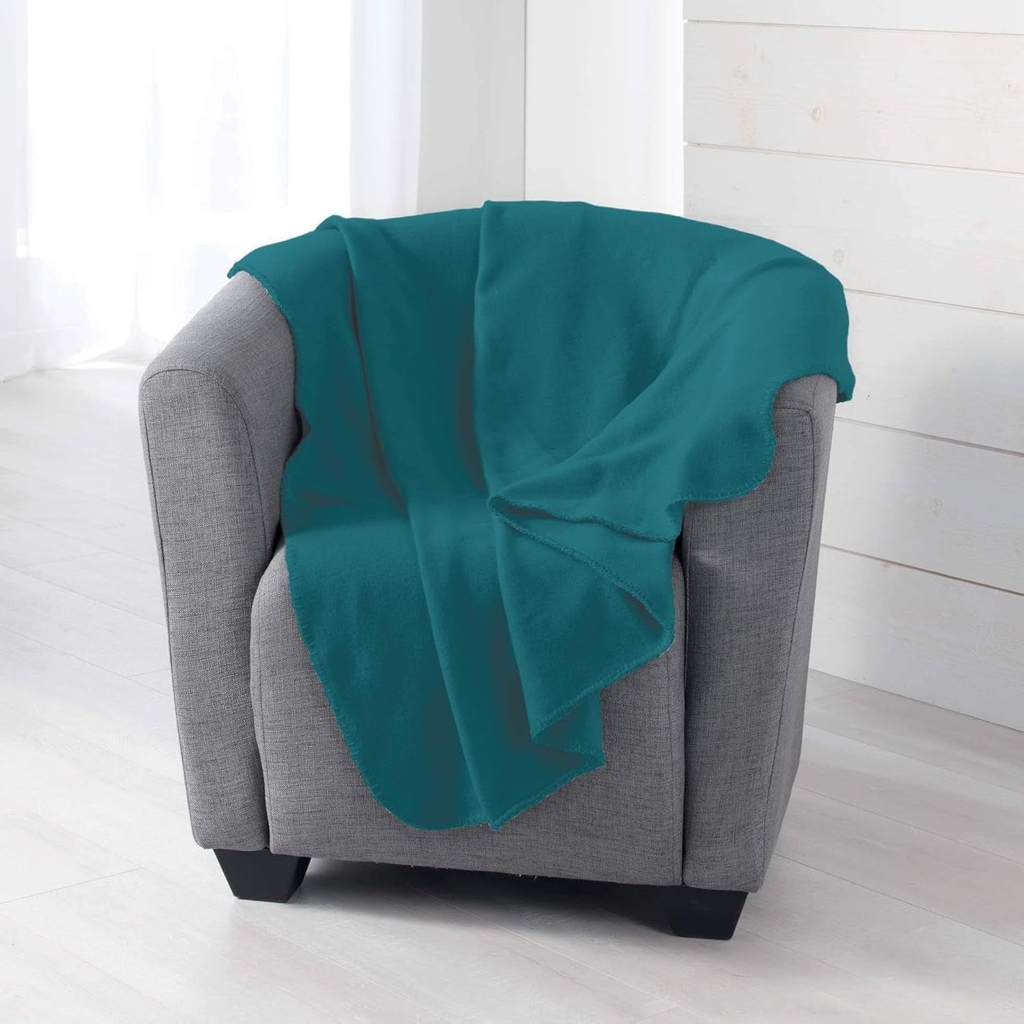 Douceur D'Intérieur, coperta in pile Milou rosa antico, 125 X 150 Cm Letti e coperte Douceur d'Intérieur Blu 125 X 150 Cm