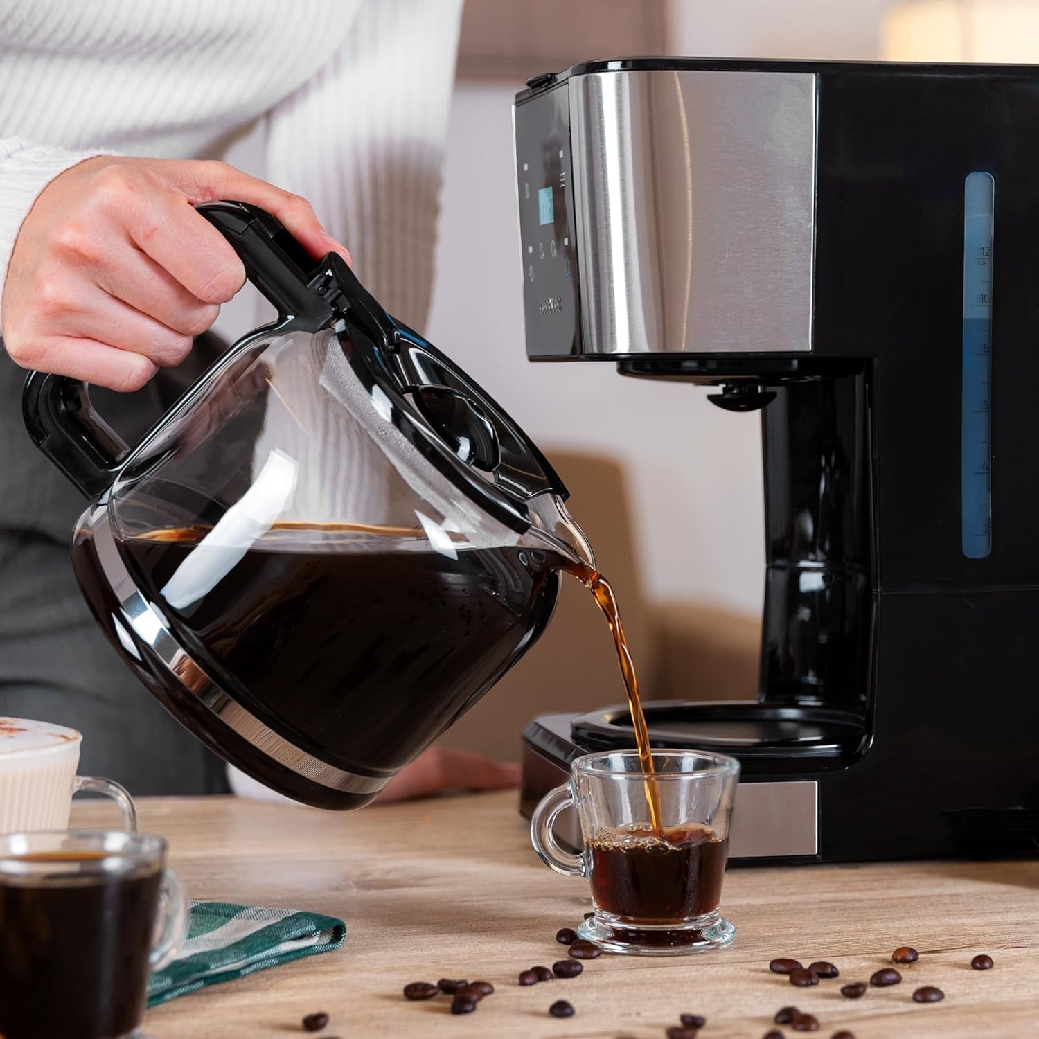 Espresso con filtro Cecotec Coffee 66 Drop and Touch, potenza 950 W, 1,5 L, 12 tazze, touch screen, caraffa in vetro, timer 24 ore, 6 interruttori, filtro a rete riutilizzabile