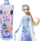 Mattel Disney The Ice Queen Elsa Fashion Doll Set, Spin & Reveal con 11 sorprese, inclusi 5 accessori, 5 adesivi e una scena di gioco, ispirata al film Disney, HTG25 Dolls Naty Shop Elsa Fashion Doll Set