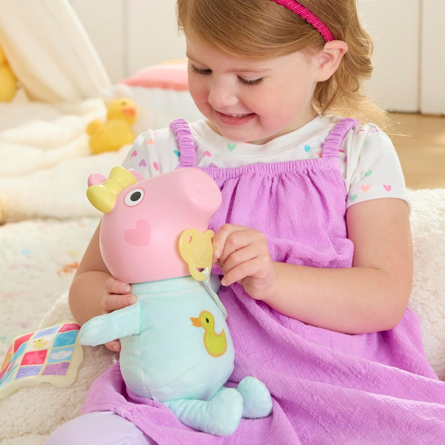 Peppa Pig bambola interattiva Evie da 28 cm con 20 suoni e molte funzioni, set di giocattoli per bambini dai 3 anni in su