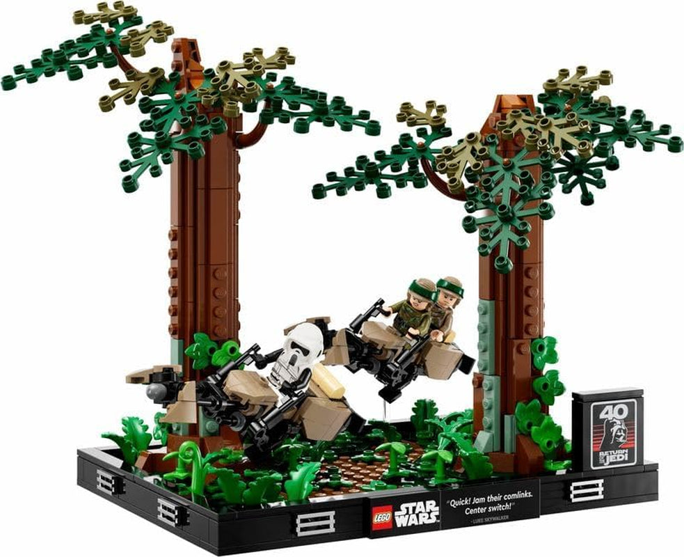 LEGO Star Wars Inseguimento su Endor 75353 - Set diorama, Il ritorno dello Jedi con Luke Skywalker, Principessa Leila e Scout Trooper e Speeder Bikes, Set di costruzione per il 40° anniversario Acquista dal negozio LEGO