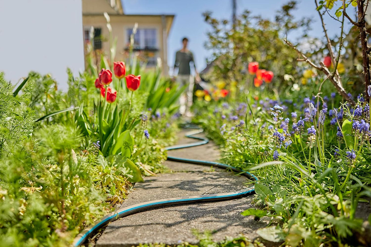 Tubo Gardena EcoLine 1/2 pollice, 20 m senza componenti di sistema: tubo da giardino sostenibile in plastica riciclata, privo di ftalati e sostanze nocive, forte funzione di presa, resistente al gelo e ai raggi UV (18930-20)