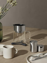 blomus -BASIC- Sifone in acciaio inossidabile opaco con coperchio, capacità 120 ml, elegante tazza per il latte, lavabile in lavastoviglie (H / L / A: 8,3 x 6,1 x 5,7 cm, acciaio inossidabile, 63618)