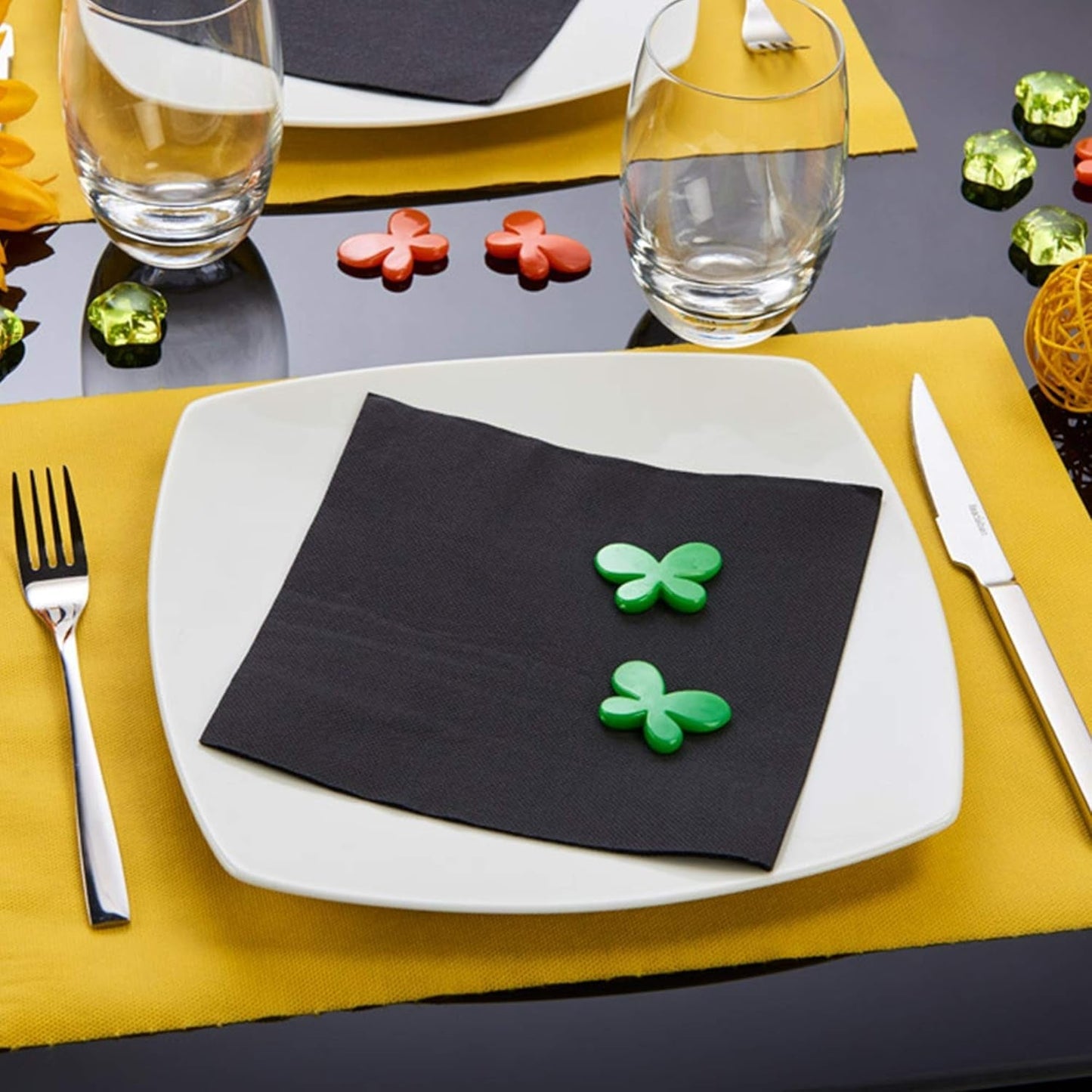 - Tovaglioli di carta Tex Touch - Nero - Tovaglioli certificati Fsc® - Riciclabile e Biodegradabile - Set 40 tovaglioli neri grandi 38 X 38 Cm