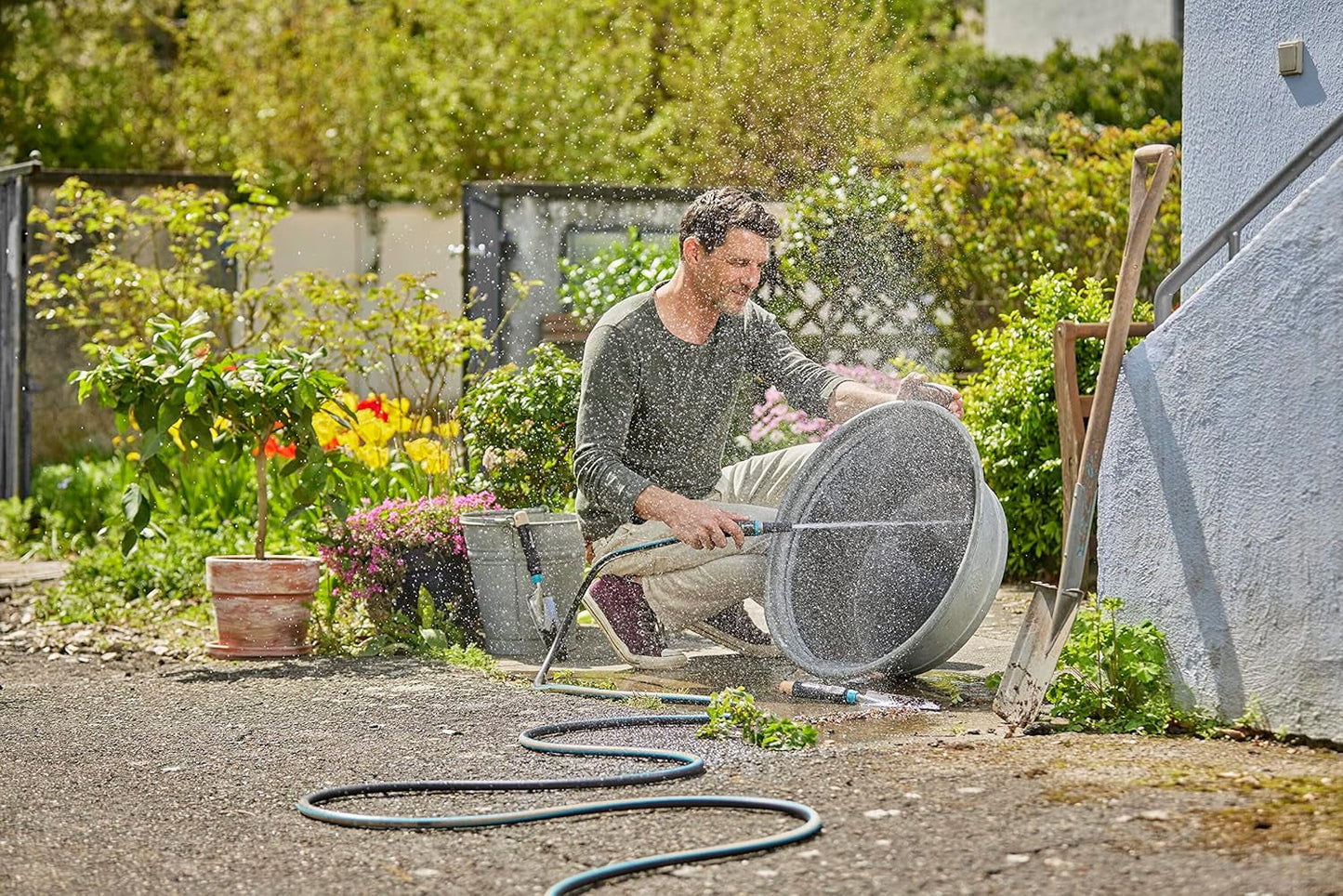 Tubo Gardena EcoLine 1/2 pollice, 20 m senza componenti di sistema: tubo da giardino sostenibile in plastica riciclata, privo di ftalati e sostanze nocive, forte funzione di presa, resistente al gelo e ai raggi UV (18930-20)
