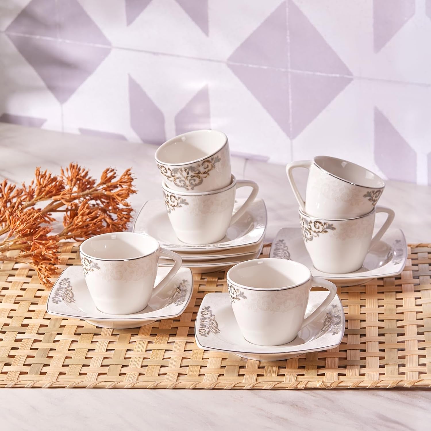 KARACA Set di tazze da caffè in porcellana Nazende - Tazze da caffè turche con piattini da 80 ml, Servizio da caffè moderno da 12 pezzi con 6 tazze da caffè e 6 piattini, Tazze da moka - Bianco