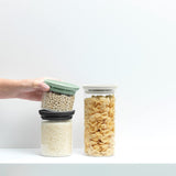 Brabantia - Contenitore in Vetro Impilabile con Coperchio - Set da 3 - Conservazione degli Alimenti - Mantiene il Cibo Fresco più a lungo - Guarnizione in Silicone - Lavabile in Lavastoviglie - Grigio Scuro/Grigio Chiaro/Verde Giada - Contenitori per Alimenti da 0,3 L/0,6 L/1,1 L Naty Shop