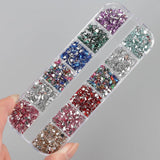 2000 pezzi Bunte Strasssteine ​​​​Nägel Glitzersteine ​​​​Ciondoli per unghie Nail art Edelsteine ​​​​Nagel Steine ​​​​Glitzer Steine ​​​​Nagel Charms Nägel Zubehör Kristalle Diamant Nageldesign Strass Nail Art Strass Nail Gems