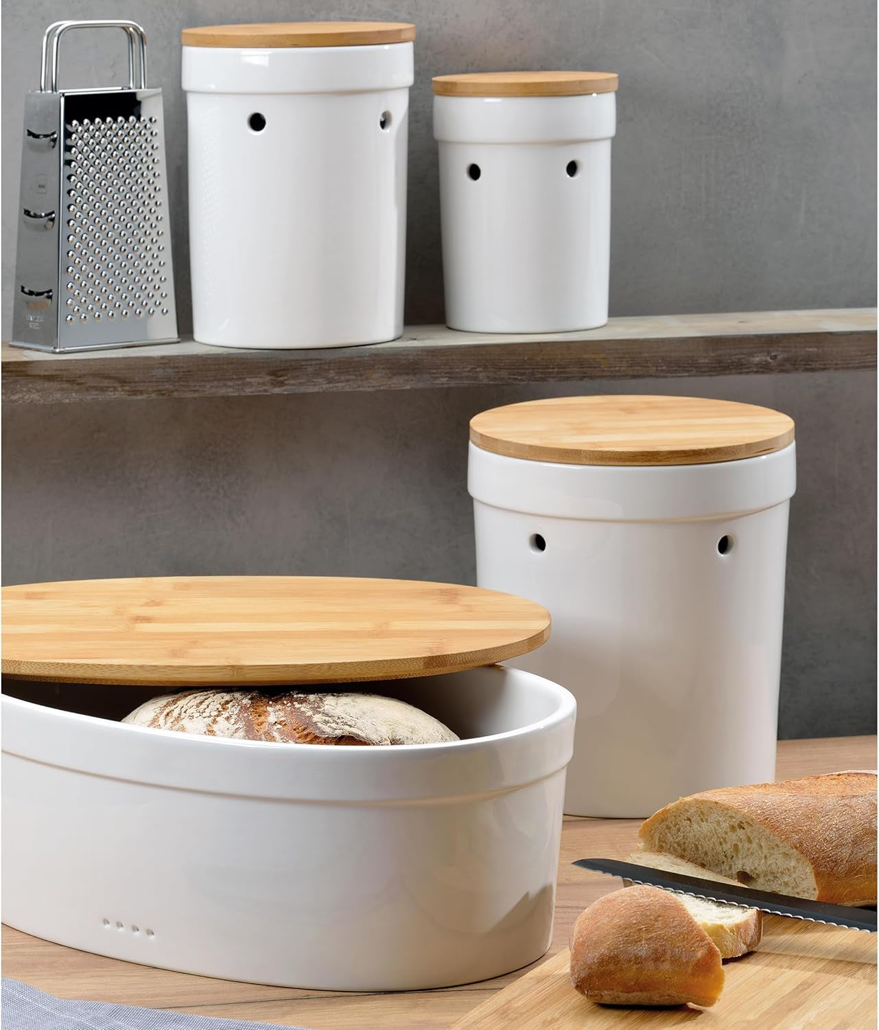 Portapane Kela con fori di ventilazione, portapane in ceramica, SALENA, ciotola per il pane, bianco, 36,5 x 23,5 x 14 cm Contenitori per alimenti Naty Shop